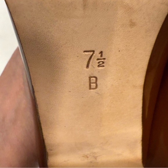 Cole Haan Women’s Brown Patent Leather Block Heel Pumps Made In ITALY Sz 7.5 NEW - Picture 13 of 13